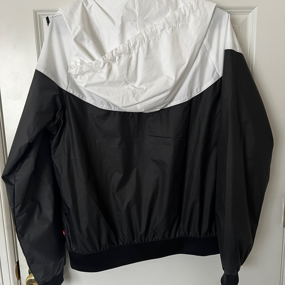 Nike Two-Tone Windbreaker Jacket - Picture 6 of 8